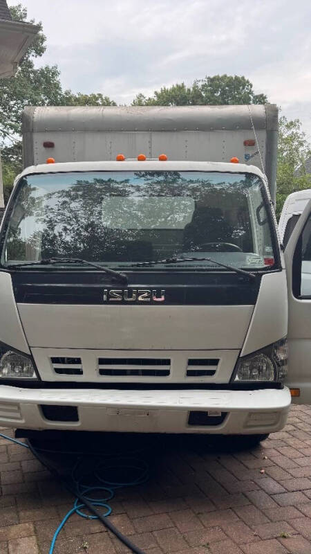 2007 Isuzu NPR