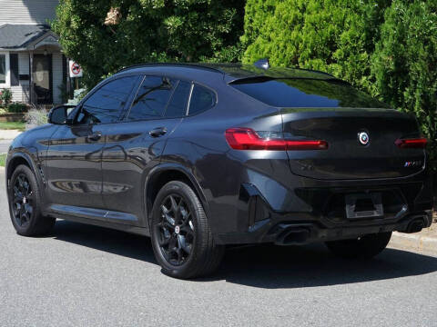 2022 BMW X4 M40i