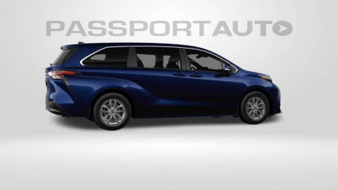2026 Toyota Sienna LE 8-Passenger