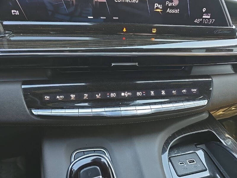 2022 Cadillac Escalade Sport
