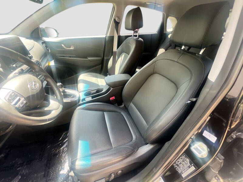 2023 Hyundai Kona Limited
