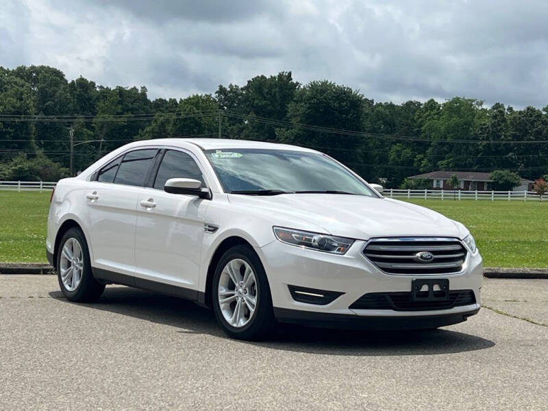 2016 Ford Taurus SEL