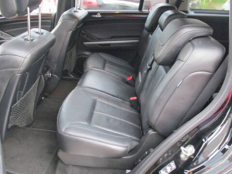 2012 Mercedes-Benz GL-Class GL 550 4MATIC