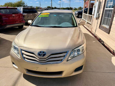 2011 Toyota Camry LE