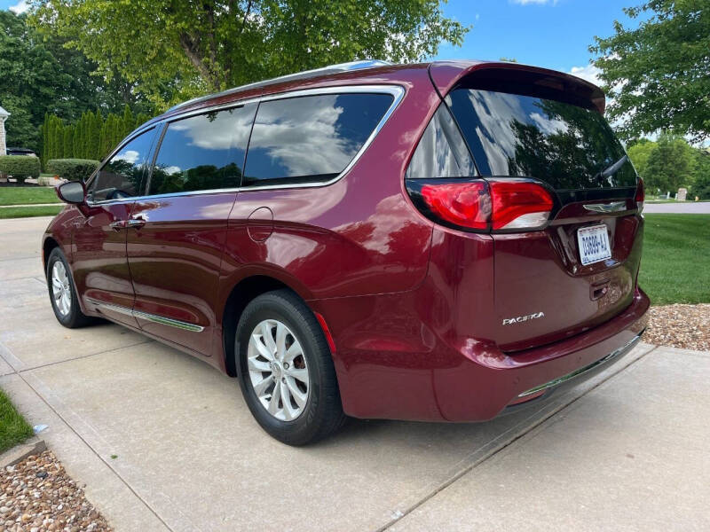 2019 Chrysler Pacifica Touring L