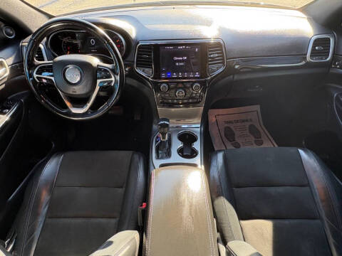 2019 Jeep Grand Cherokee Laredo