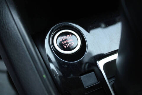 2022 Nissan Versa SV