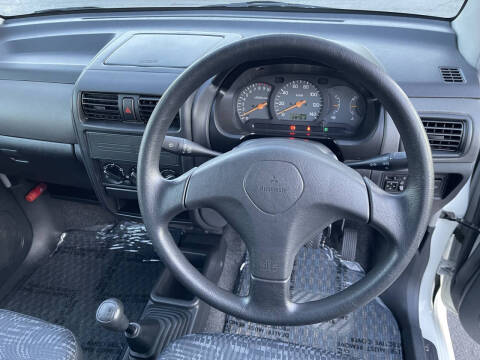 2000 Mitsubishi TOPPO BJ-R