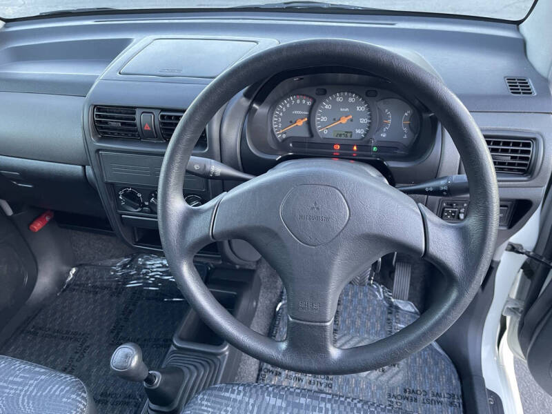 2000 Mitsubishi TOPPO BJ-R