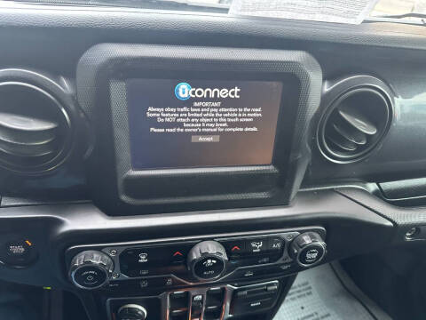 2020 Jeep Gladiator Sport Altitude