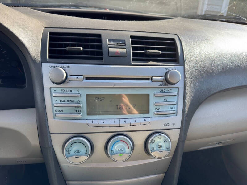 2009 Toyota Camry LE