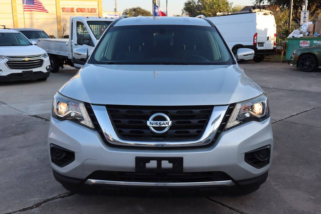 2020 Nissan Pathfinder for sale at AUTO DIRECT BUY in Houston, TX