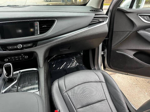 2018 Buick Enclave Essence