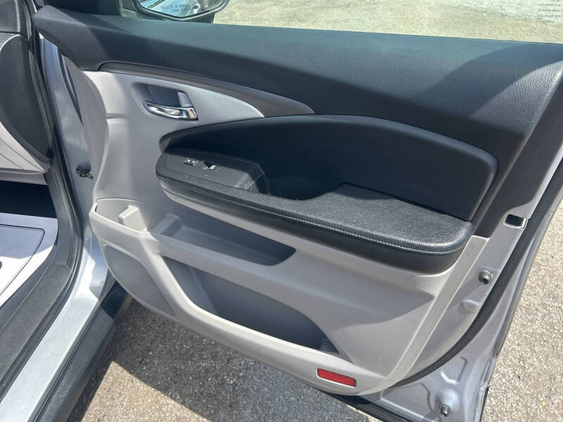 2017 Honda Pilot EX