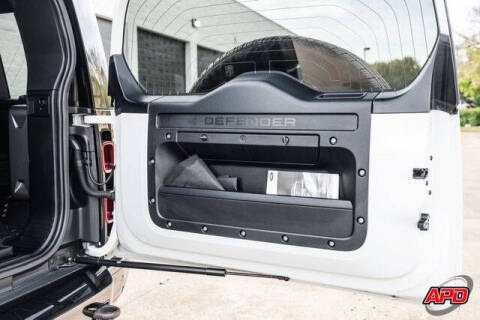 2022 Land Rover Defender 110 X-Dynamic HSE