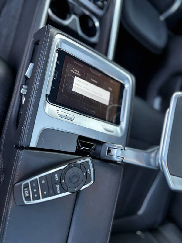 2017 BMW 7 Series 750i