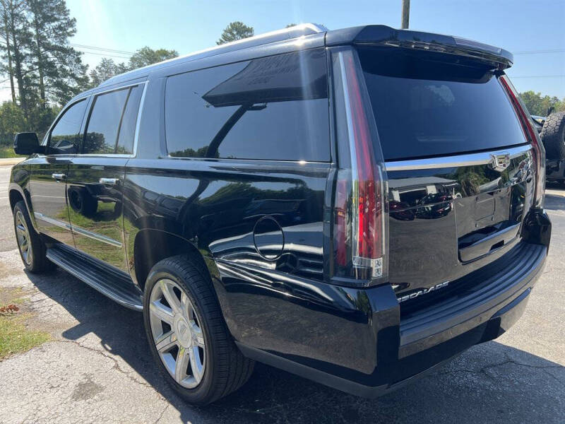 2017 Cadillac Escalade ESV Premium Luxury