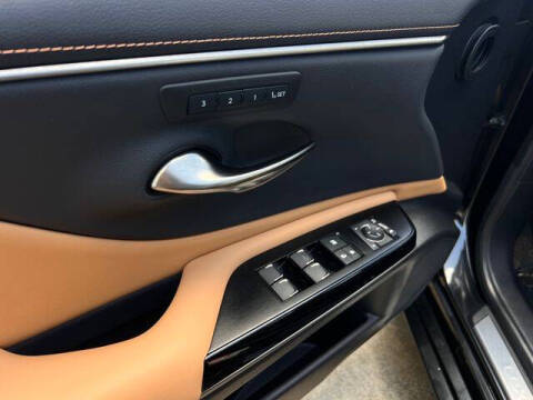 2022 Lexus ES 350