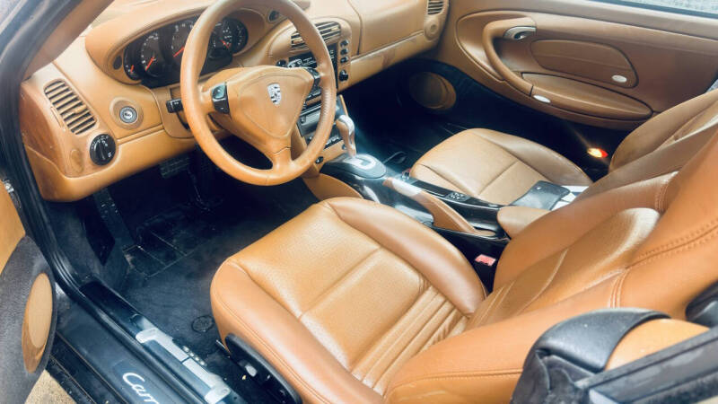 2000 Porsche 911 Carrera