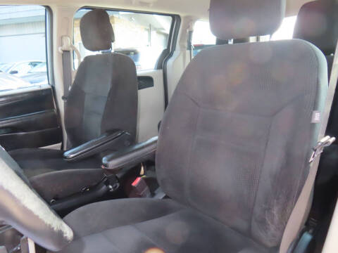2016 Dodge Grand Caravan American Value Package