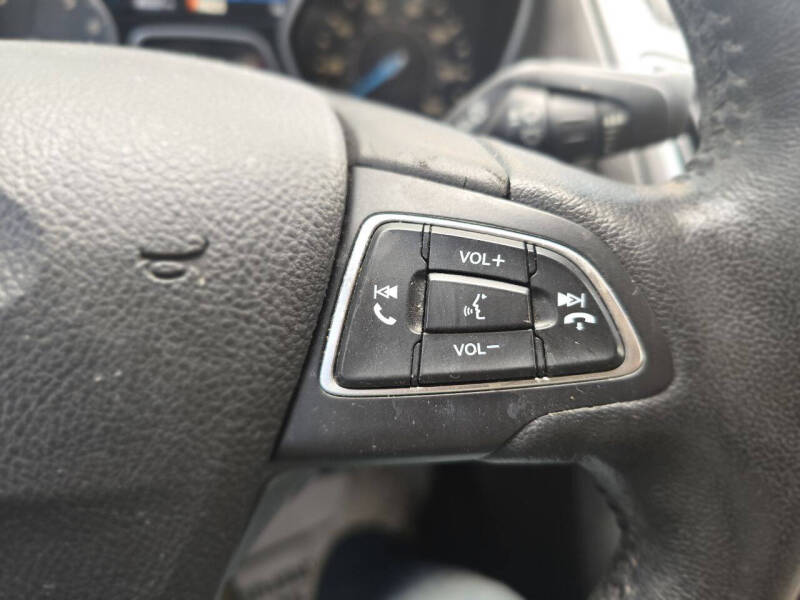 2017 Ford Focus Titanium