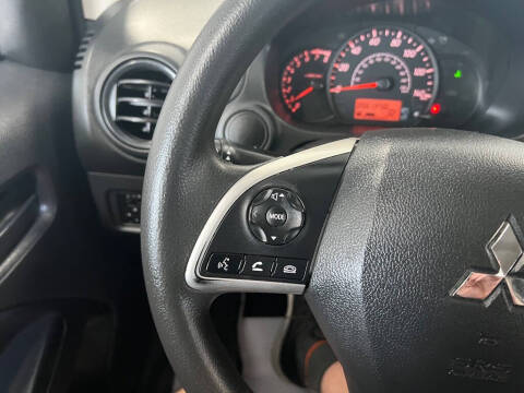 2024 Mitsubishi Mirage ES