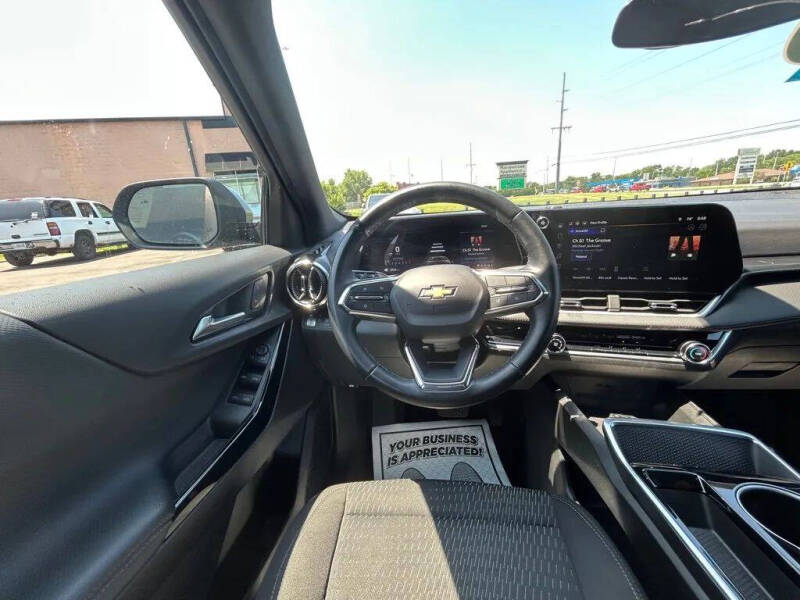 2025 Chevrolet Equinox LT