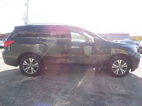 2018 Nissan Pathfinder SV