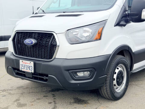 2023 Ford Transit 250