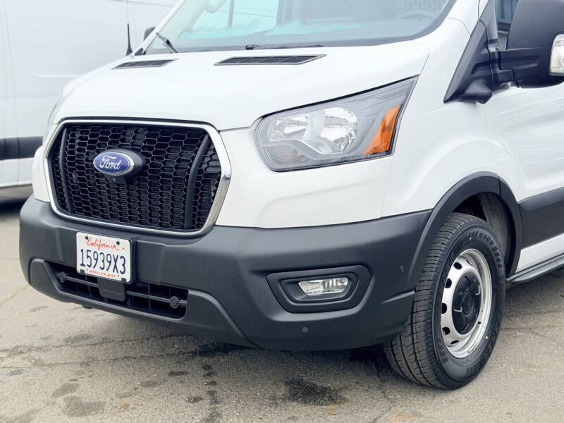 2023 Ford Transit 250