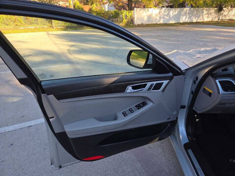 2015 Hyundai Genesis