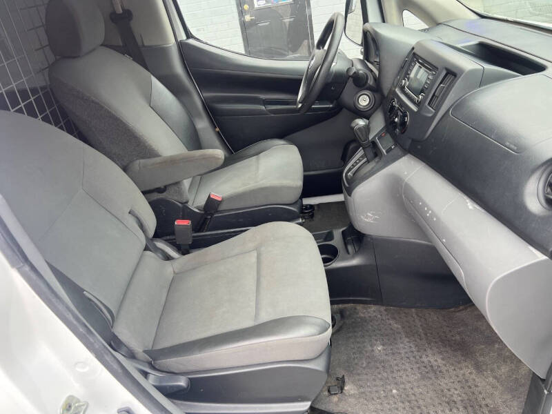 2019 Nissan NV200