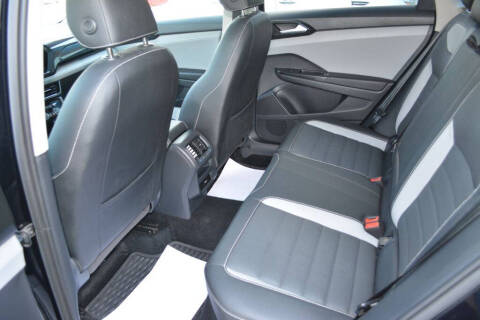 2022 Volkswagen Taos SEL 4Motion