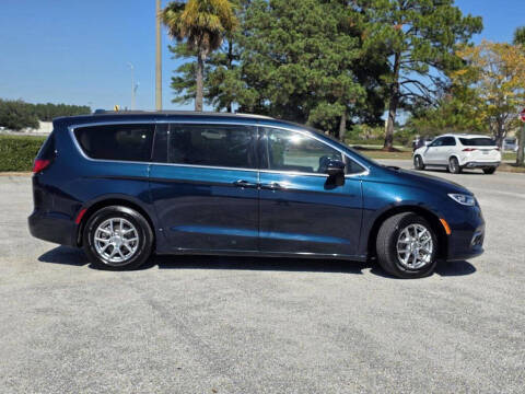 2021 Chrysler Pacifica Touring