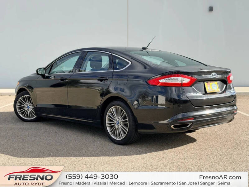 2013 Ford Fusion SE