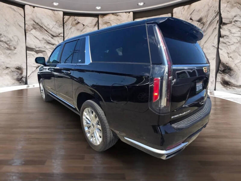 2021 Cadillac Escalade ESV Premium Luxury