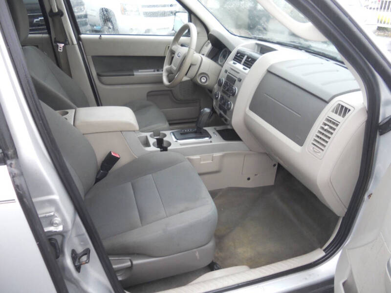 2009 Ford Escape XLT