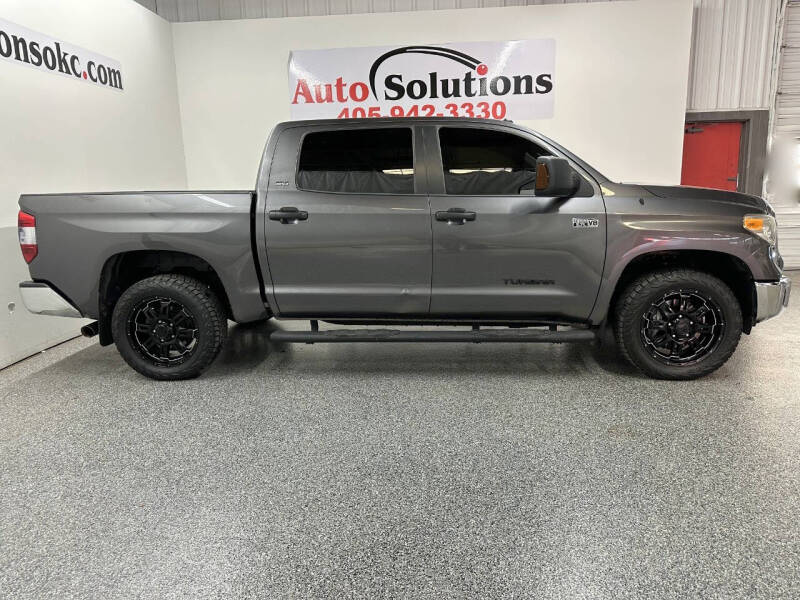 2015 Toyota Tundra SR5