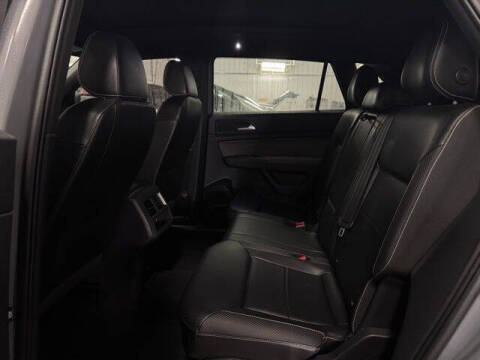 2022 Volkswagen Atlas Cross Sport V6 SEL R-Line 4Motion