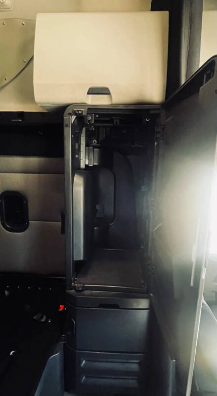 2020 Freightliner Cascadia