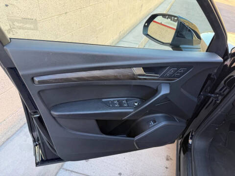 2019 Audi Q5 quattro Premium 45 TFSI