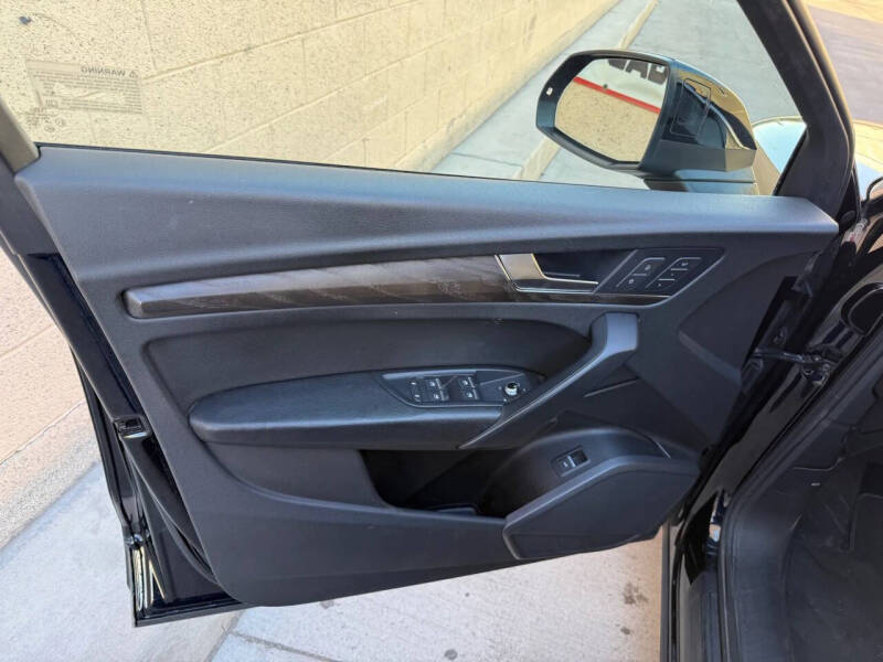 2019 Audi Q5 quattro Premium 45 TFSI