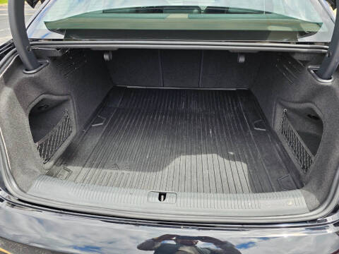 2017 Audi A4 2.0T quattro Premium