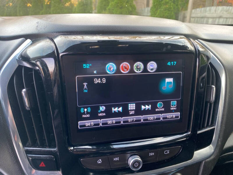 2018 Chevrolet Traverse LT Cloth