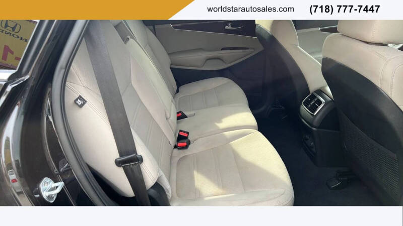 2018 Kia Sorento LX
