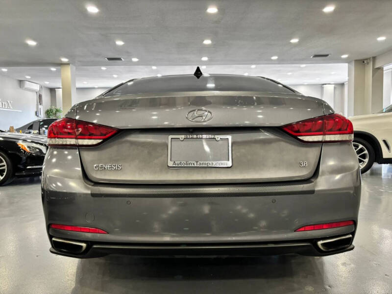 2015 Hyundai Genesis