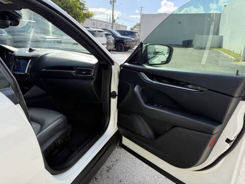 2018 Maserati Levante