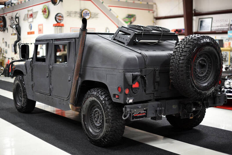 2004 AM General Hummer