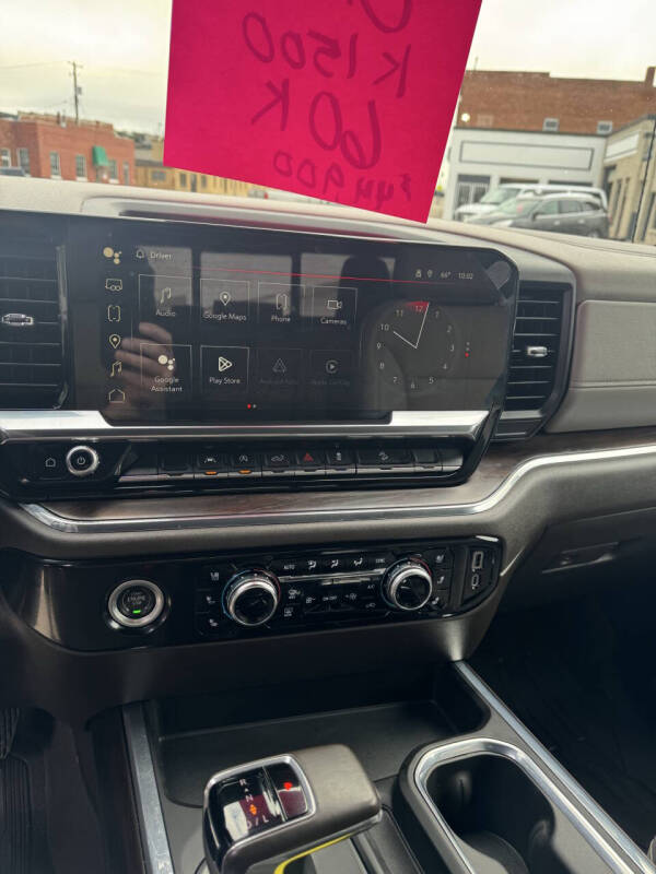 2023 GMC Sierra 1500 SLT