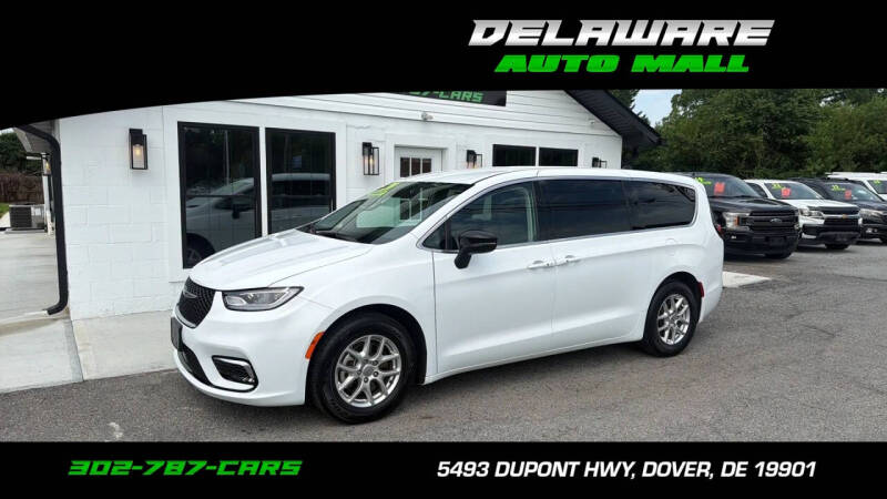 2024 Chrysler Pacifica Touring L
